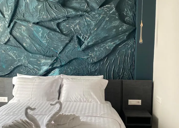 Blloku 3* Tirana